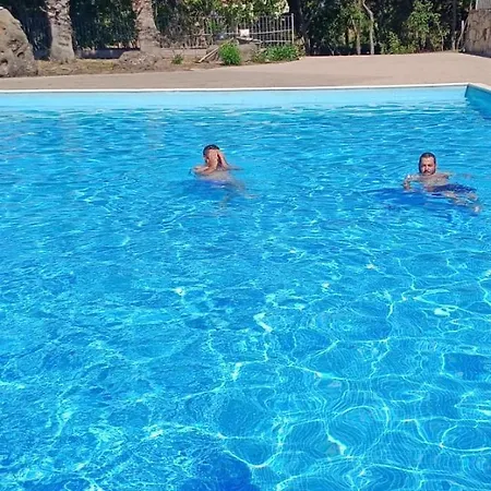Lugh'e Luna Village Hotel *