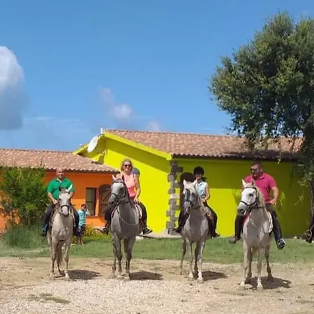 Hotel Lugh'e Luna Village