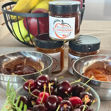 Lugh'e Luna Village *