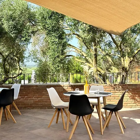 Lugh'e Luna Village 호텔