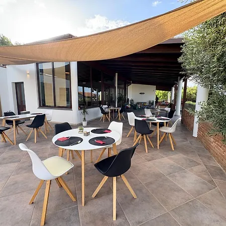 Lugh'e Luna Village 호텔 *