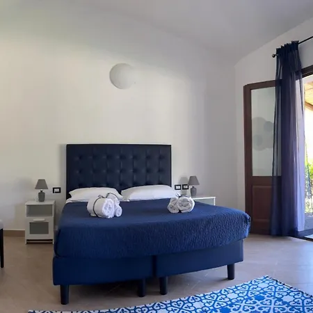 Lugh'e Luna Village מלון *