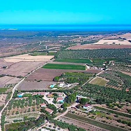 Lugh'e Luna Village Szálloda