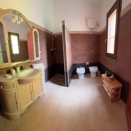 Szálloda Lugh'e Luna Village Narbolia